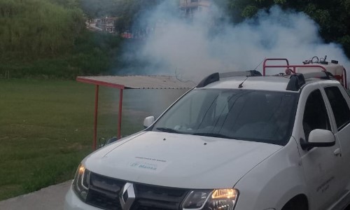 Prefeitura de Barra Mansa intensifica combate a mosquitos com carro fumacê